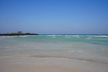 beautiful shoaling beach