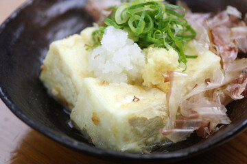 揚出し豆腐