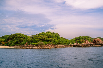 Obraz premium Sak island (Koh Sak). Beautiful sea at Chonburi, Thailand.