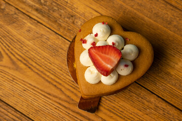 Delicious strawberry cake on a pink background.