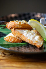 サーモンのハラス焼き