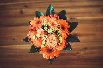 Sommerlicher Blumenstrauß mit Rosen und Gerbera © florianjacob.com