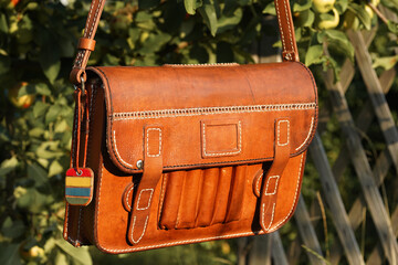 a vintage leather bag handbag case  vintage metal fastener with storage compartments with shoulder...