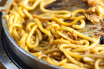 ホルモンうどん