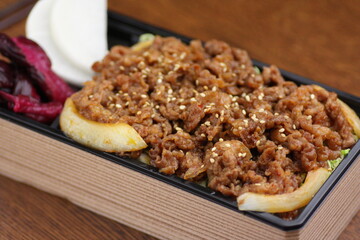 牛焼肉弁当