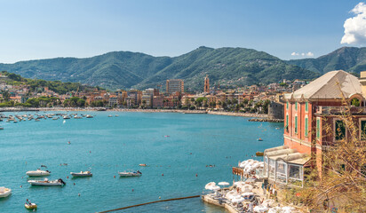 Panorama di Rapallo dal parco Casale