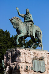 Fototapeta premium Estatua ecuestre de Jaime I ,Enric Clarasó, 1927, Bronce, Plaza de España. Palma, Mallorca, balearic islands, spain, europe