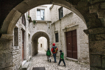 callejon del centro, Trogir, costa dalmata, Croacia, europa
