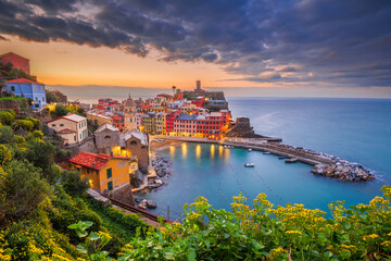 Vernazza, La Spezia, Liguria, Italy in the Cinque Terre Region - obrazy, fototapety, plakaty