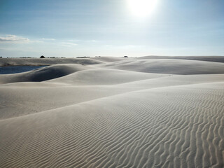 Naklejka premium Beautiful view to white sand dunes in Lençóis Maranhenses