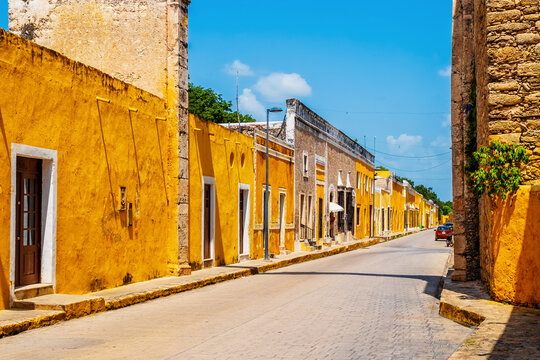 The yellow city of Izamal in Yucatan, Mexico