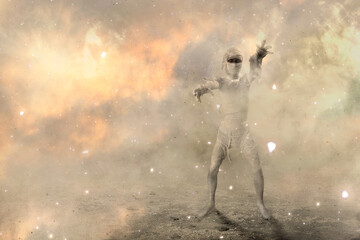 Obraz premium Mummy standing with claw hands