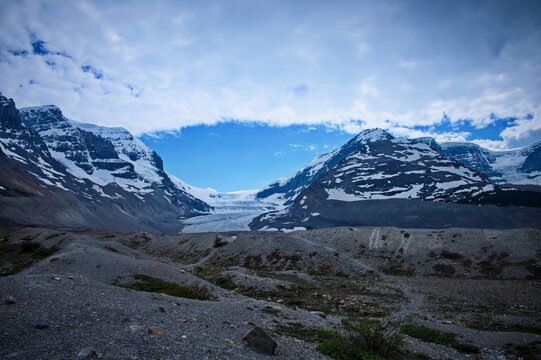 Glacier and mountains in Canada - Powered by Adobe