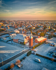 Zdjęcie z drona,Kościół zimową porą.