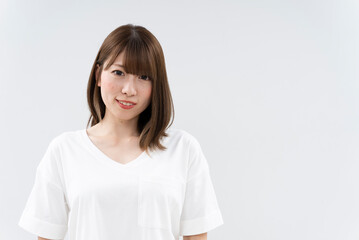 Obraz premium 爽やかな女性のスタジオポートレート
