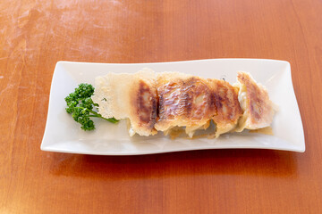 焼き餃子