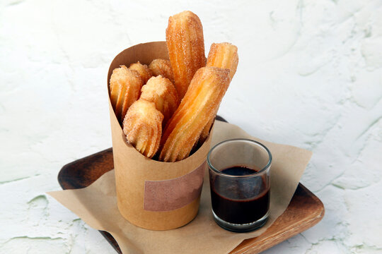Freshly cooked Churos with chocolate dip