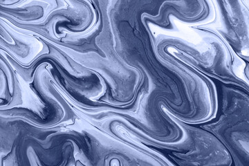 Obraz premium Abstract fluid art background navy blue colors. Liquid marble. Acrylic painting with lines and denim gradient.