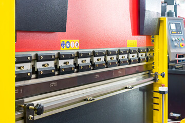 upper move bending blade or punch and fix die of automatic cnc hydraulic press brake bending...