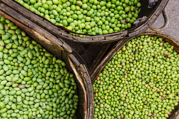 aceitunas,mercado al aire libre,Porreres, Mallorca,Islas Baleares, Spain.