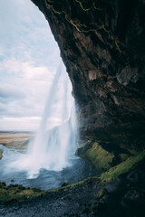 アイスランドの大自然と滝