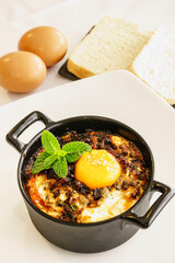 Ous a la Mallorquina - huevos a la mallorquina-,restaurante Sal de Coco, Mallorca,Islas Baleares,Spain.