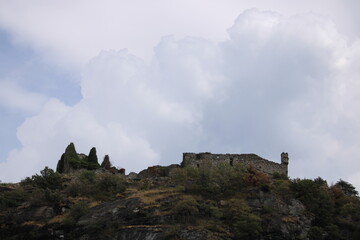 Glimpses of the delightful pares of Pont Saint Martin