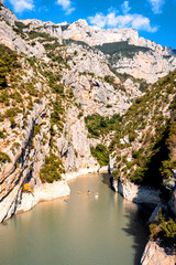 The Gorges du Verdon, dried up by the heat wave/Les gorges du verdon, asséchées par la canicule