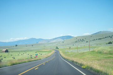 road to the mountains
