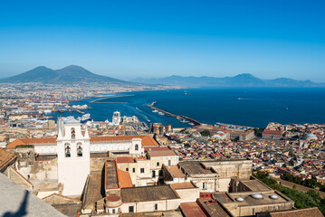 Fototapeta na wymiar Naples viewed from a church rooftop