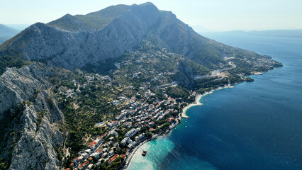 Obraz premium croatia, cetina, river, sea, beach, traveling, ships, hills, panorama,