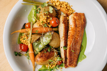 grilled chicken with vegetables