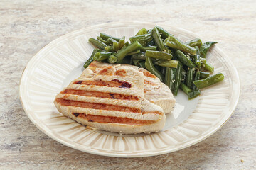 Grilled turkey steak with green bean