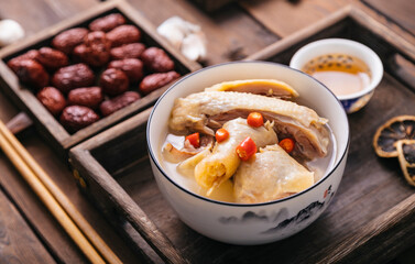traditional Chinese dish chicken soup