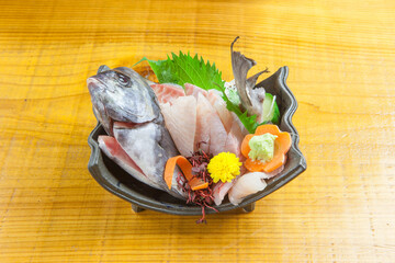 お造りの盛り合わせ