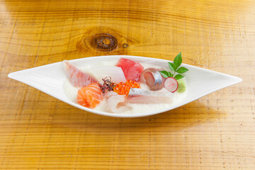 お造りの盛り合わせ