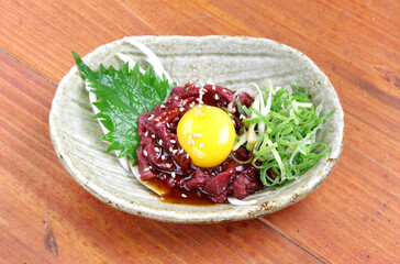 馬肉のユッケ