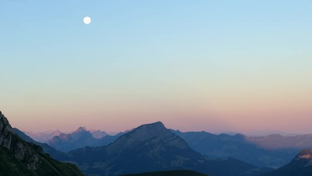In der Schweiz am S&auml;ntis