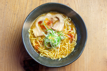 辛口醤油ラーメン