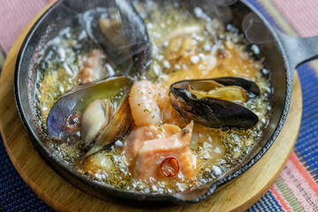 魚介のアヒージョ