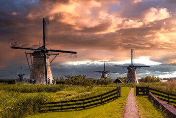 Kinderdijk (Netherlands) © ditruter