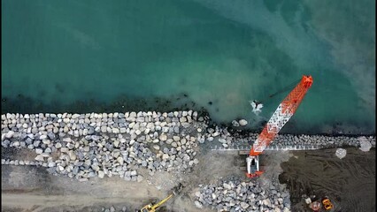 harbour crown wall operation