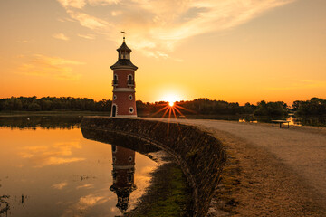 Sonnenaufgang beim Leuchtturm in Moritzburg