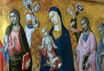 Fototapeta premium Detail of Italian Renaissance painting of Madonna and Child by Pietro Lorenzetti in Pienza Cathedral, Tuscany, Italy