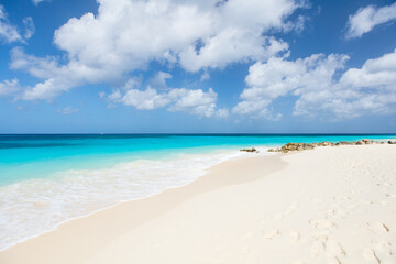 Fototapeta na wymiar Idyllic beach at Caribbean
