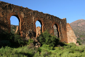 A photo of abandoned houses, churches, monasteries, ruins, walls of clay, raw brick. The story of housing development in our country naturally goes hand in hand with different periods in our history. 