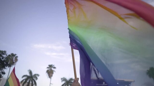 Banderas LGBT, PRIDE COLORES