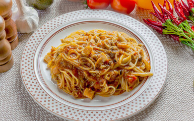 チキンときのこのピリ辛ミート＆トマト