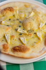 クアトロフォルマッジ