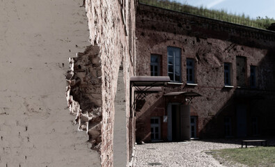 Fototapeta na wymiar Fragment of the wall of the old fortress